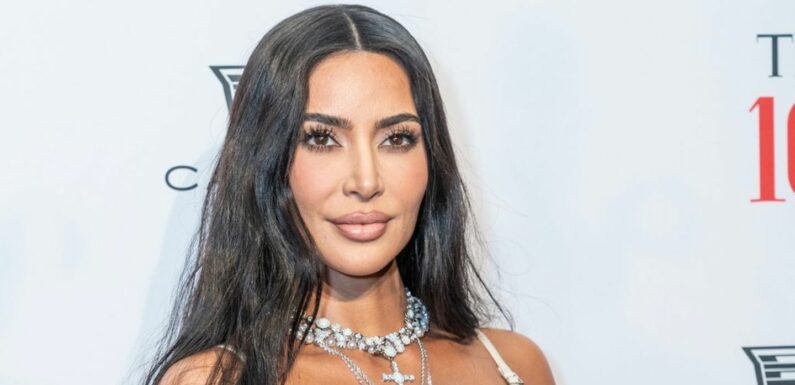 Kim Kardashian ist kaum wiederzuerkennen