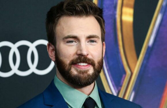 Marvel-Star Chris Evans und Alba Baptista feiern Hochzeit mit Hollywoods Superhelden