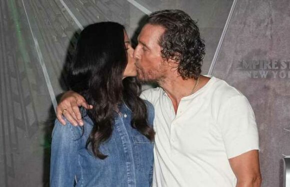 Matthew McConaughey kämpft mit den Tränen: "Wir haben eine Liebe, die wir nie infrage stellen"