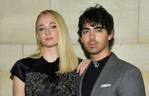 Trennung von Sophie: Fans machen sich über Joe Jonas lustig