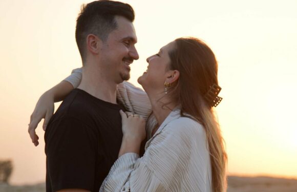 Glückliche Eltern: Fata Hasanović macht Izi Liebeserklärung