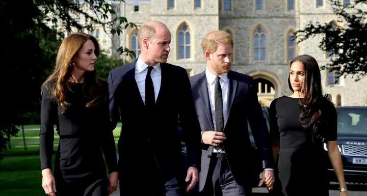 Letzter Auftritt mit Kate + William: Schubste Prinz Harry Meghan dabei aus dem Weg?