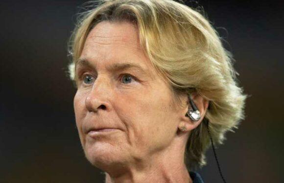 Martina Voss-Tecklenburg: Völlig am Ende – Die Sorge um die Bundestrainerin wächst | InTouch