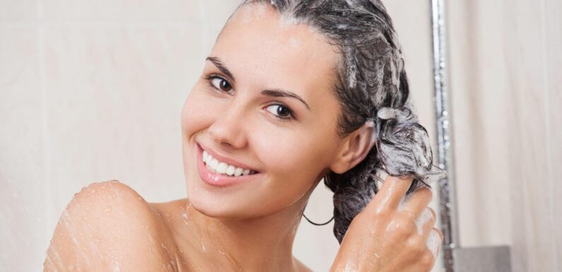 Shampoo gegen fettige Haare: Das sind die 6 absoluten Top-Produkte