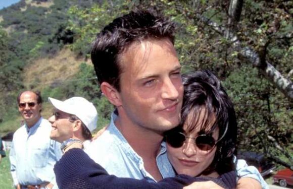 Courteney Cox: "Vermisse dich jeden Tag"! Herzzerreißender Abschied von Matthew Perry