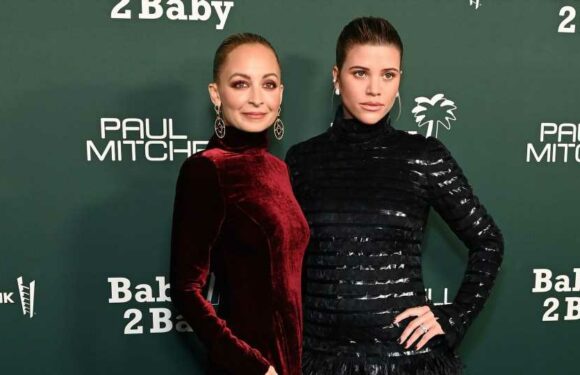 Seltener Auftritt! Nicole und Sofia Richie zusammen auf Gala