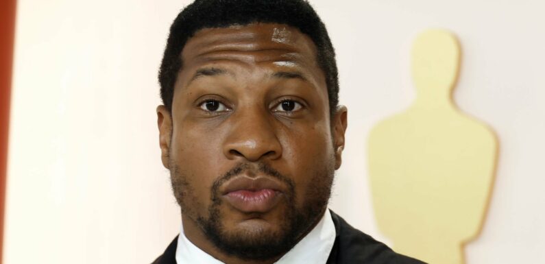 Auseinandersetzung: Jonathan Majors' Ex Grace verfolgte ihn!